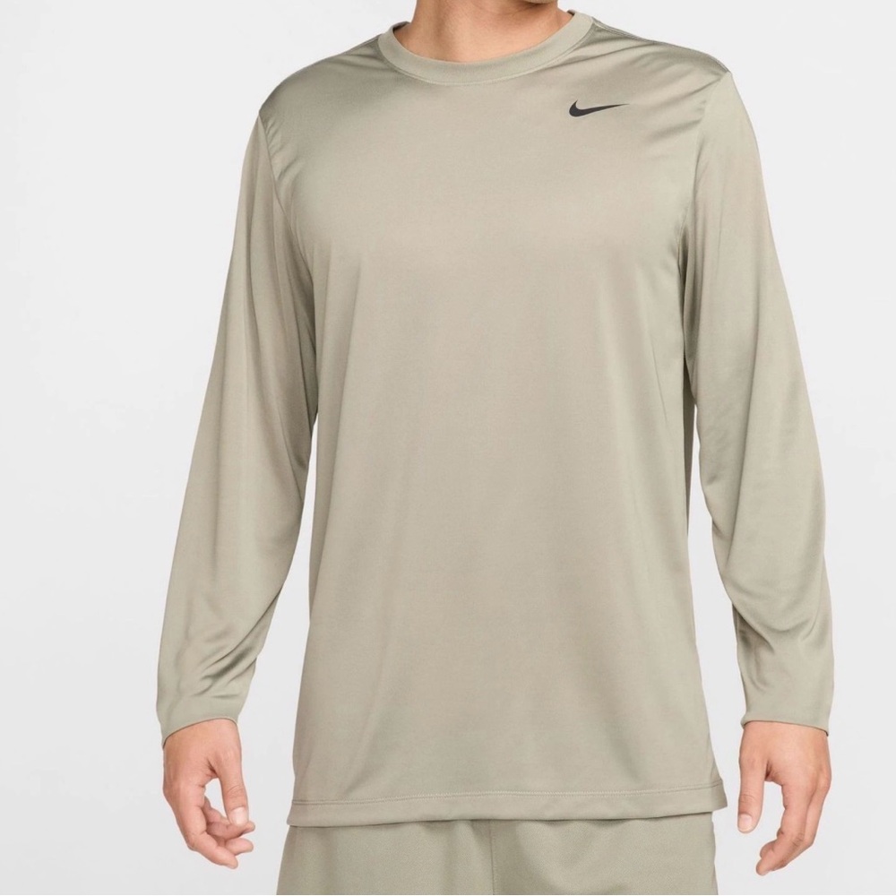 Nike Dri-FIT Legend Long Sleeve Shirt, M